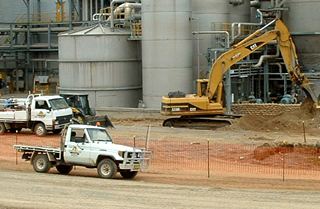 Large and small scale earthworks projects